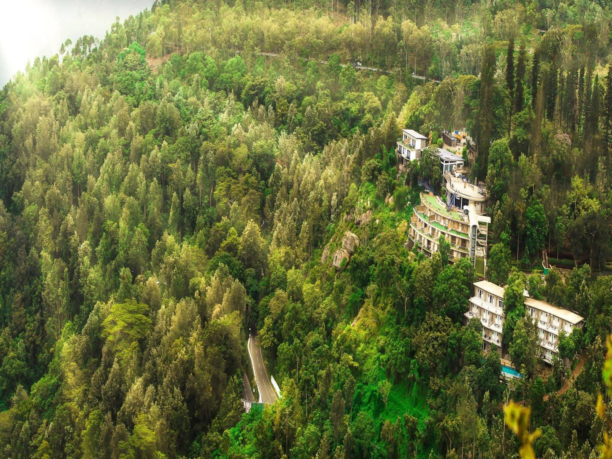 Great Trails Yercaud By Grt Hotels Buitenkant foto